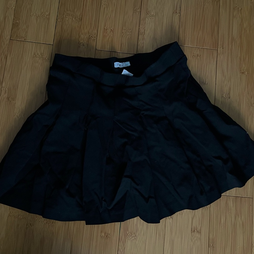 Shirt and skirt set